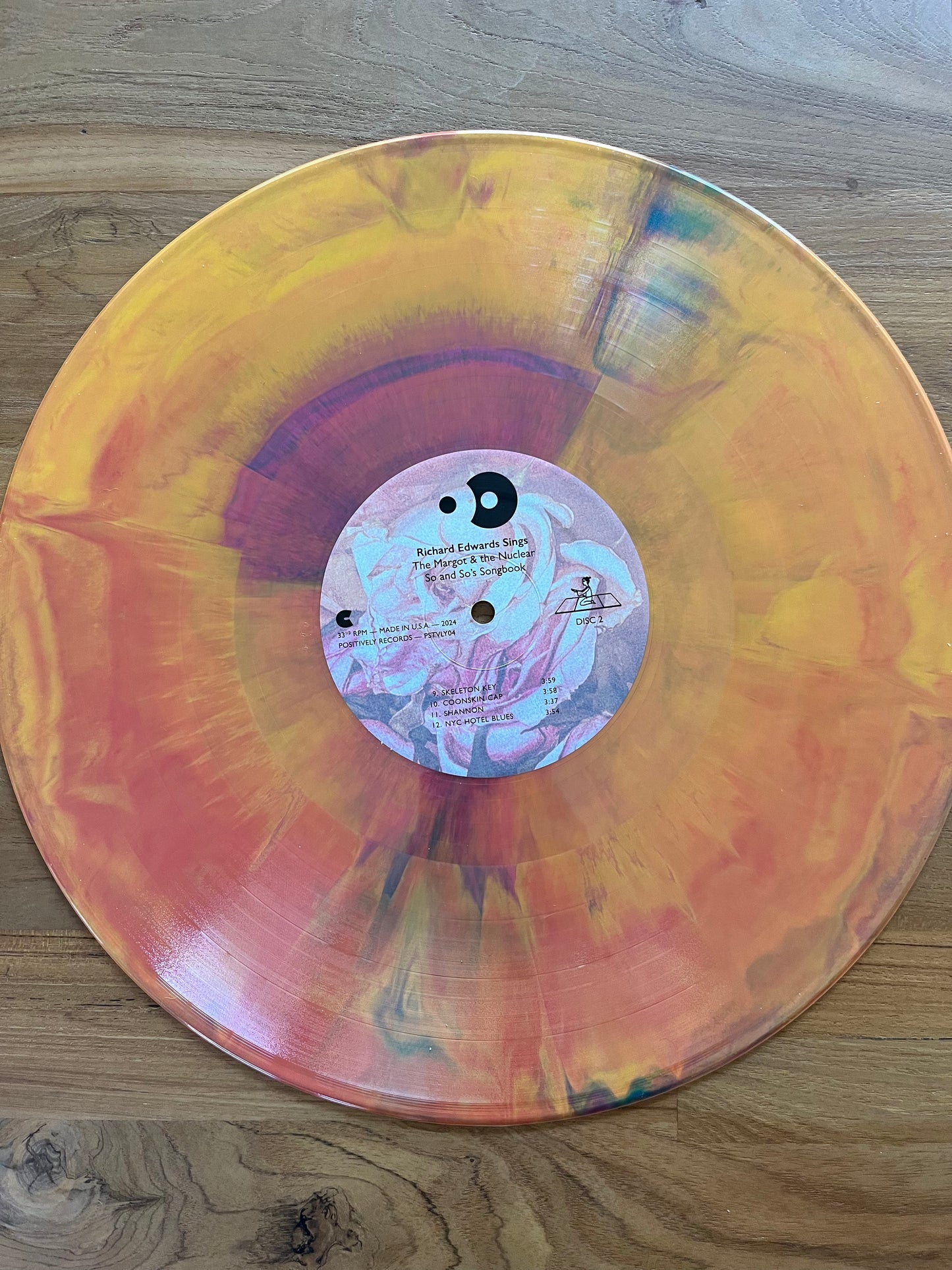 Random Color vinyl - Red and Orange Sunset